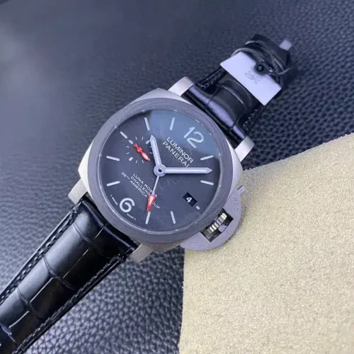 Replica Panerai Luminor Luna Rossa Gmt Pam1096