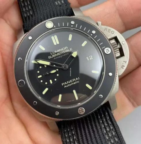 Replica Panerai Submersible PAM 984 Mike Horn Edition photo review