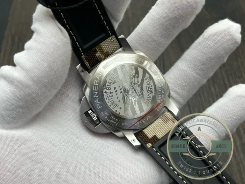 Panerai Submersible Navy Seals replica PAM01518 grey dial Carbotech case