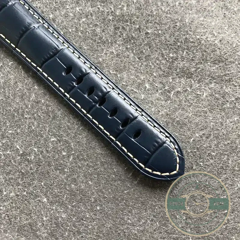 Panerai Replica Luminor replica PAM 1033 blue sandwich dial GMT display