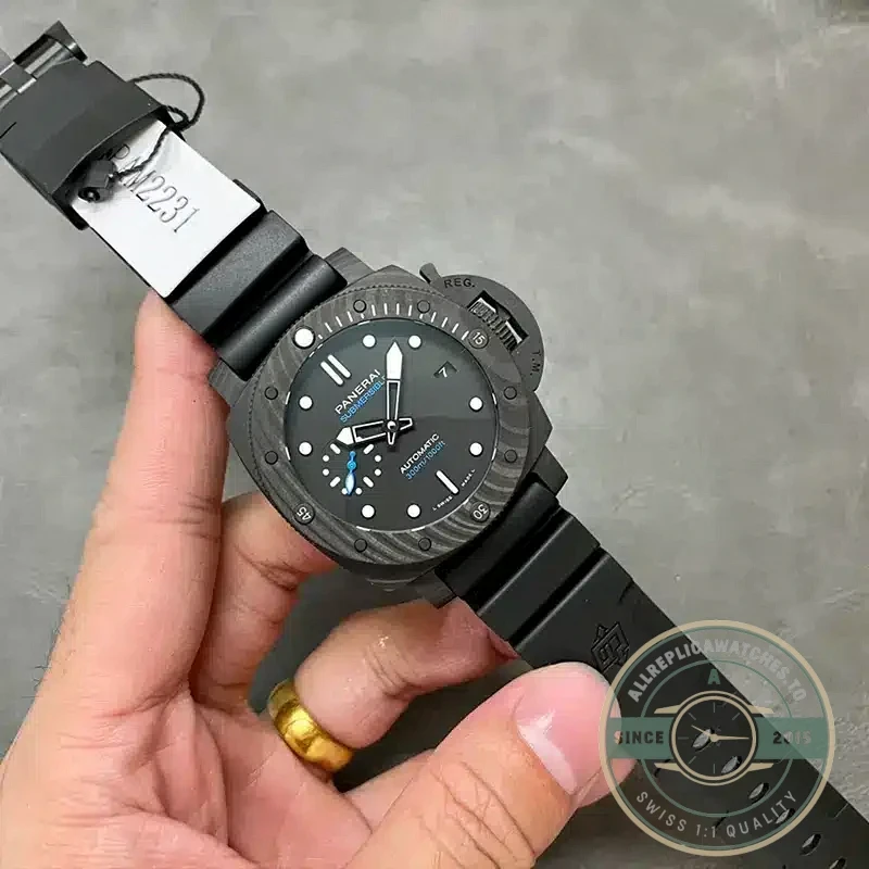 Panerai Submersible replica PAM 2231 black dial Carbotech case