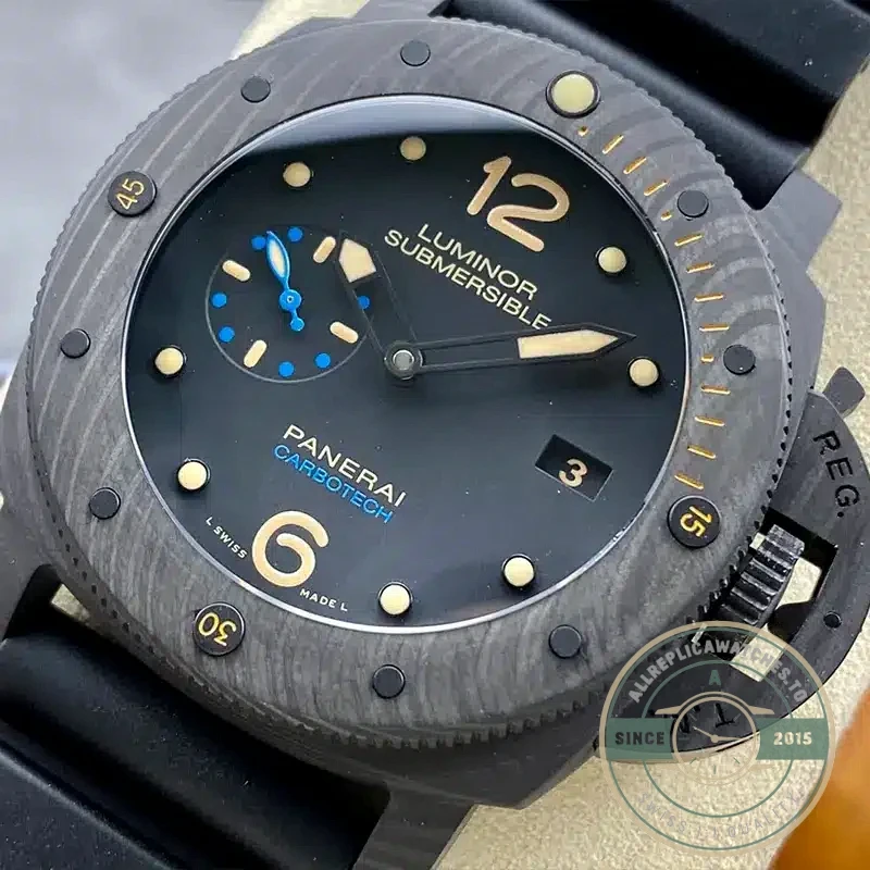 Panerai Submersible replica PAM616 black dial Carbotech case