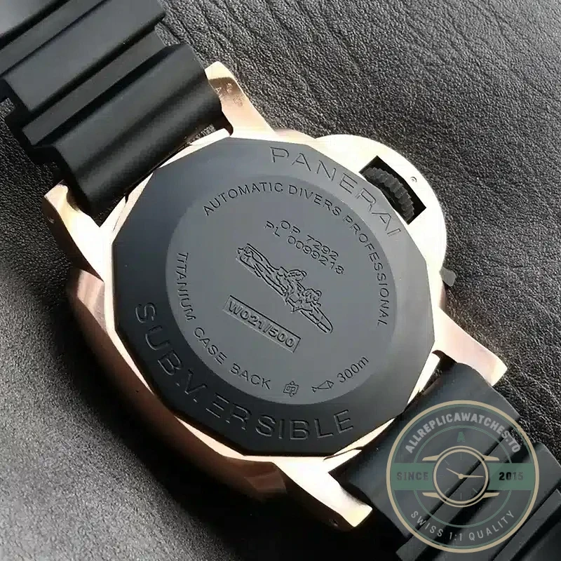 Fake Panerai Submersible Goldtech OroCarbo Black Bezel PAM1070 - High-Grade Replica Watch