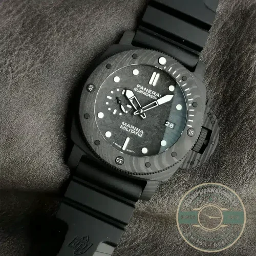 Fake Panerai Submersible Stealth PAM00979 - Swiss-Made Clone Watch