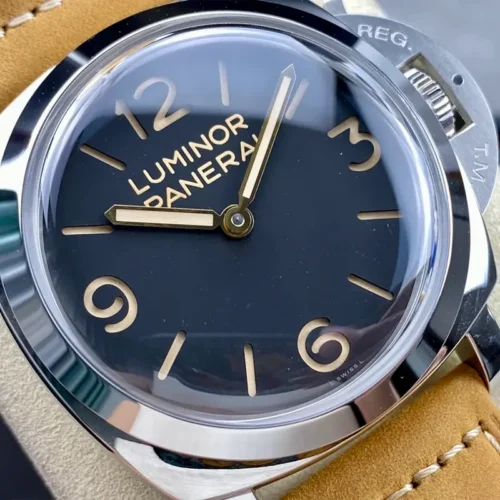 Close crop of Luminor Panerai lettering and the beige numerals