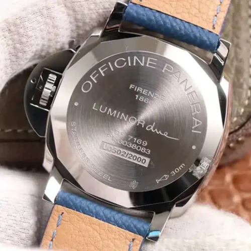 Solid steel caseback engraved Officine Panerai, Firenze 1860 and Luminor Due