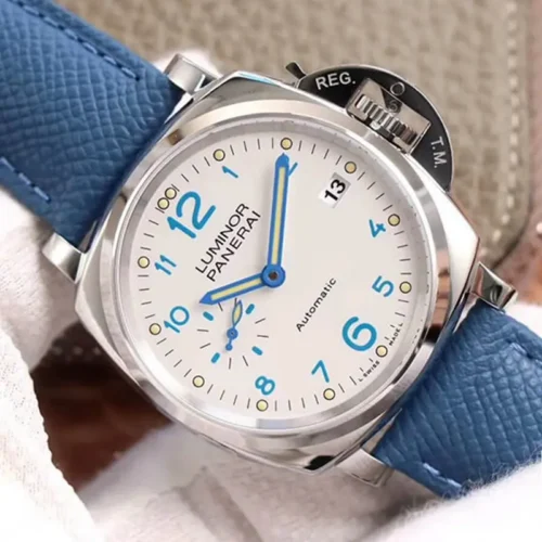 Sideways view of the dial with the crown bridge at upper right