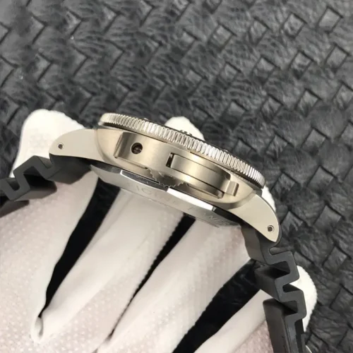 Profile of the crown protector side with the coin-edge bezel above