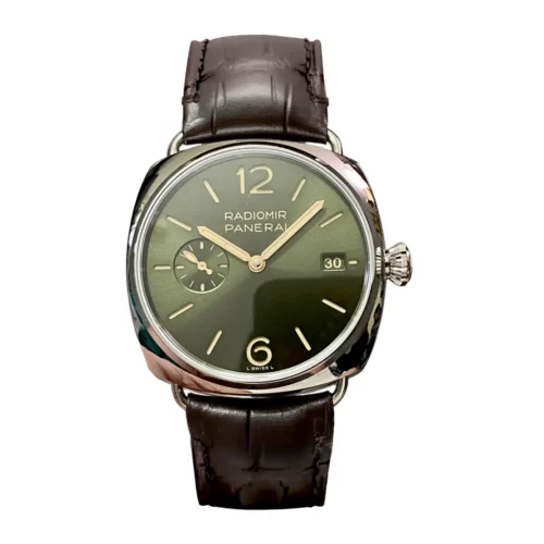 Panerai Radiomir PAM1386 front, olive green dial with date 30 and brown strap