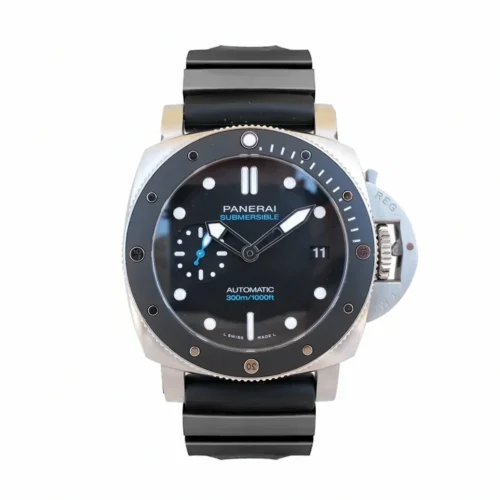 Panerai Submersible PAM2683 render, black dial, dark grey dotted bezel and date 11
