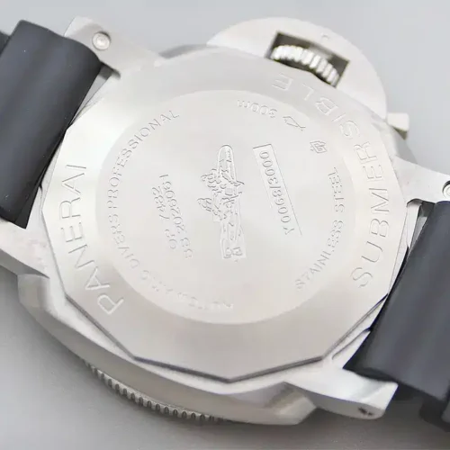 Submersible PAM1229 caseback with a frogman figure, Stainless Steel and Y0068/3000 engraved