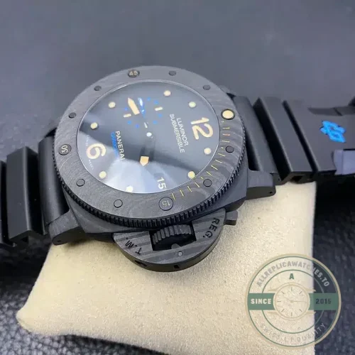 Replica Panerai Submersible PAM00616 47mm - Swiss Movement Replica Watch