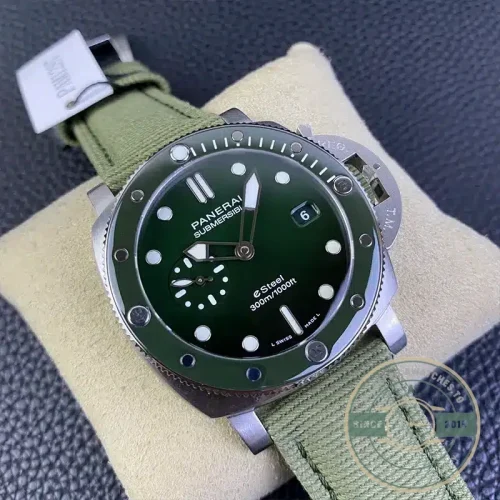 Panerai Submersible replica PAM1287 Verde Smeraldo green sandwich dial steel case