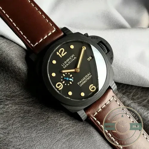 Panerai Luminor replica PAM00661 black Carbotech case with sandwich dial