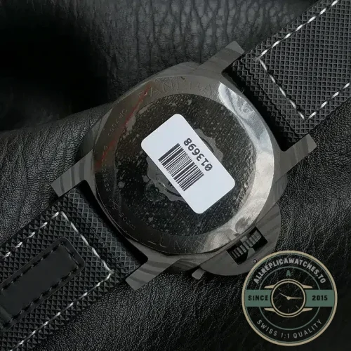 Panerai Luminor Marina replica PAM01118 black dial Carbotech case