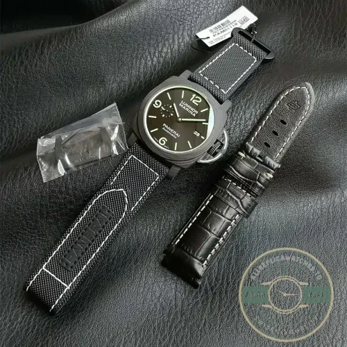 Panerai Luminor Marina replica PAM01118 black dial Carbotech case