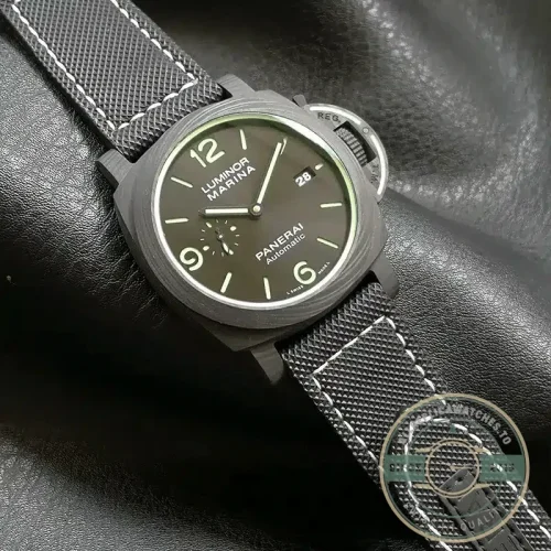 Panerai Luminor Marina replica PAM01118 black dial Carbotech case