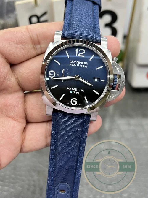 Panerai Replica Luminor replica PAM1157 blue dial Carbotech case