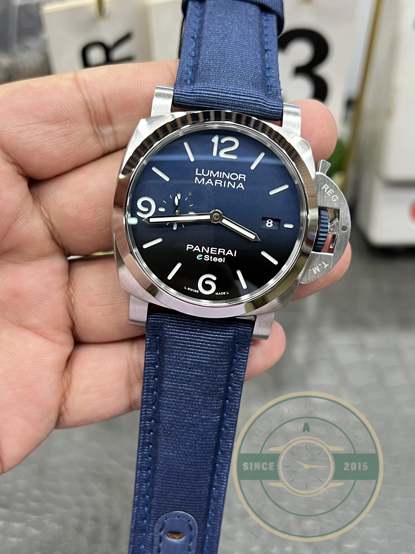 Panerai Replica Luminor replica PAM1157 blue dial Carbotech case