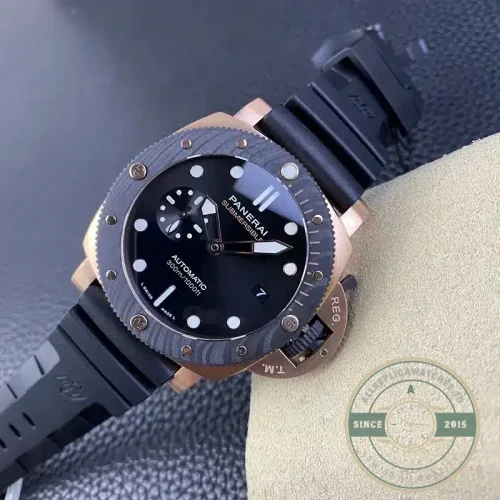 Panerai Replica Submersible replica PAM 1070 black OroCarbo dial with gold Goldtech case
