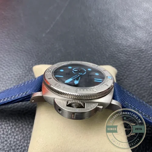 Panerai Replica Submersible replica PAM985 black dial titanium case Mike Horn Edition