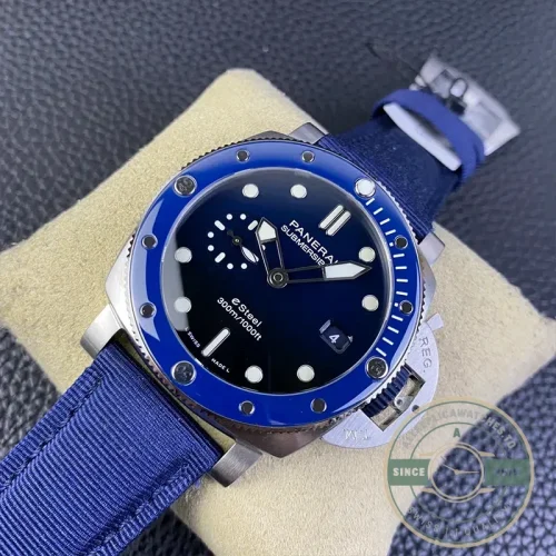 Panerai Submersible replica PAM1289 deep blue dial with steel case