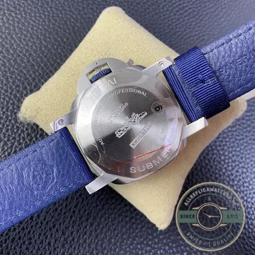 Panerai Submersible replica PAM1289 deep blue dial with steel case