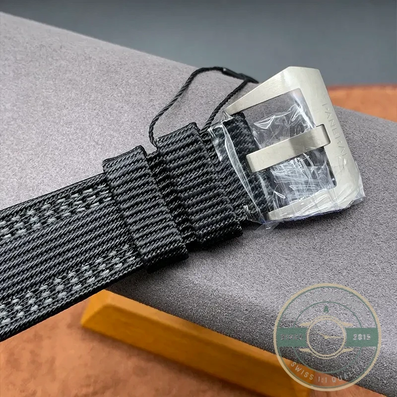 Panerai Submersible replica PAM984 black dial titanium case