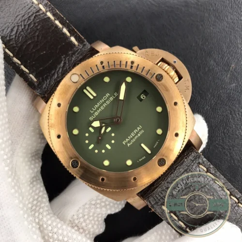 Panerai Luminor replica Submersible PAM382 grey dial Carbotech case