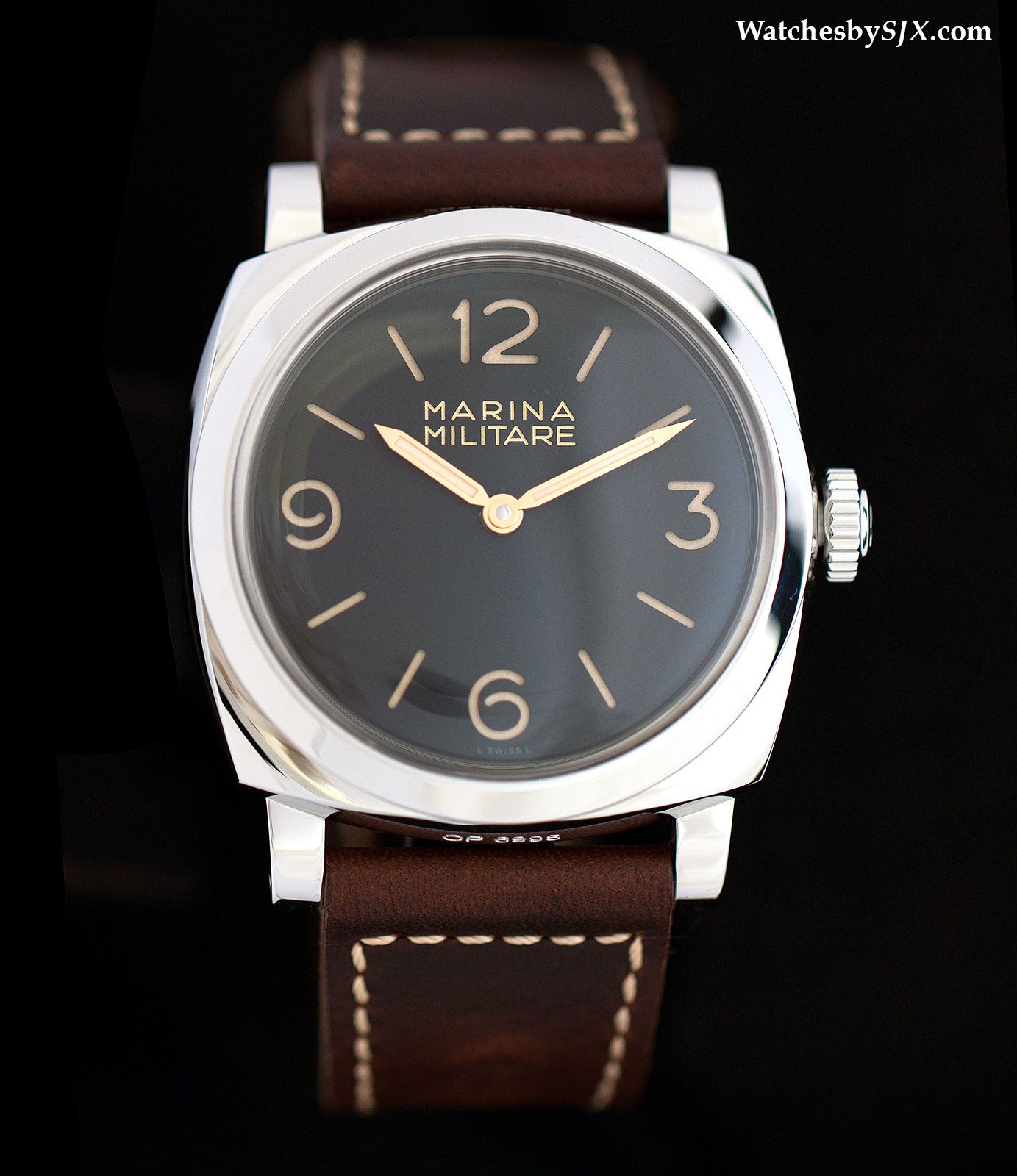 Panerai Radiomir 1940 Marina Militare PAM587 with brown leather strap